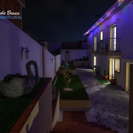 Guest house Casinha Branca